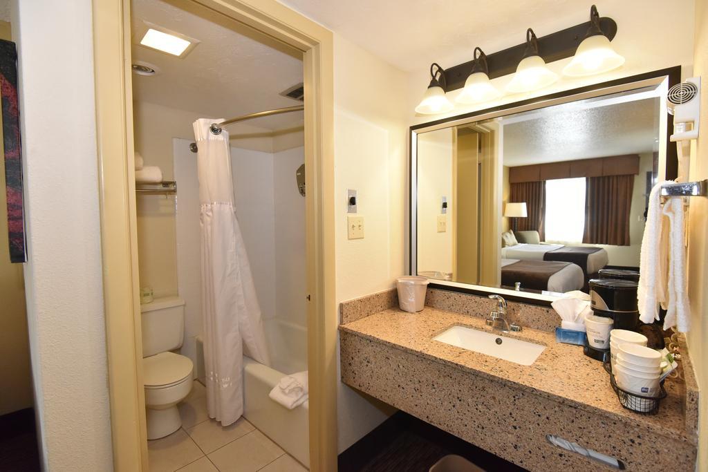 Best Western Winchester Hotel Exterior photo