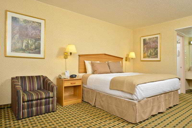 Best Western Winchester Hotel Exterior photo