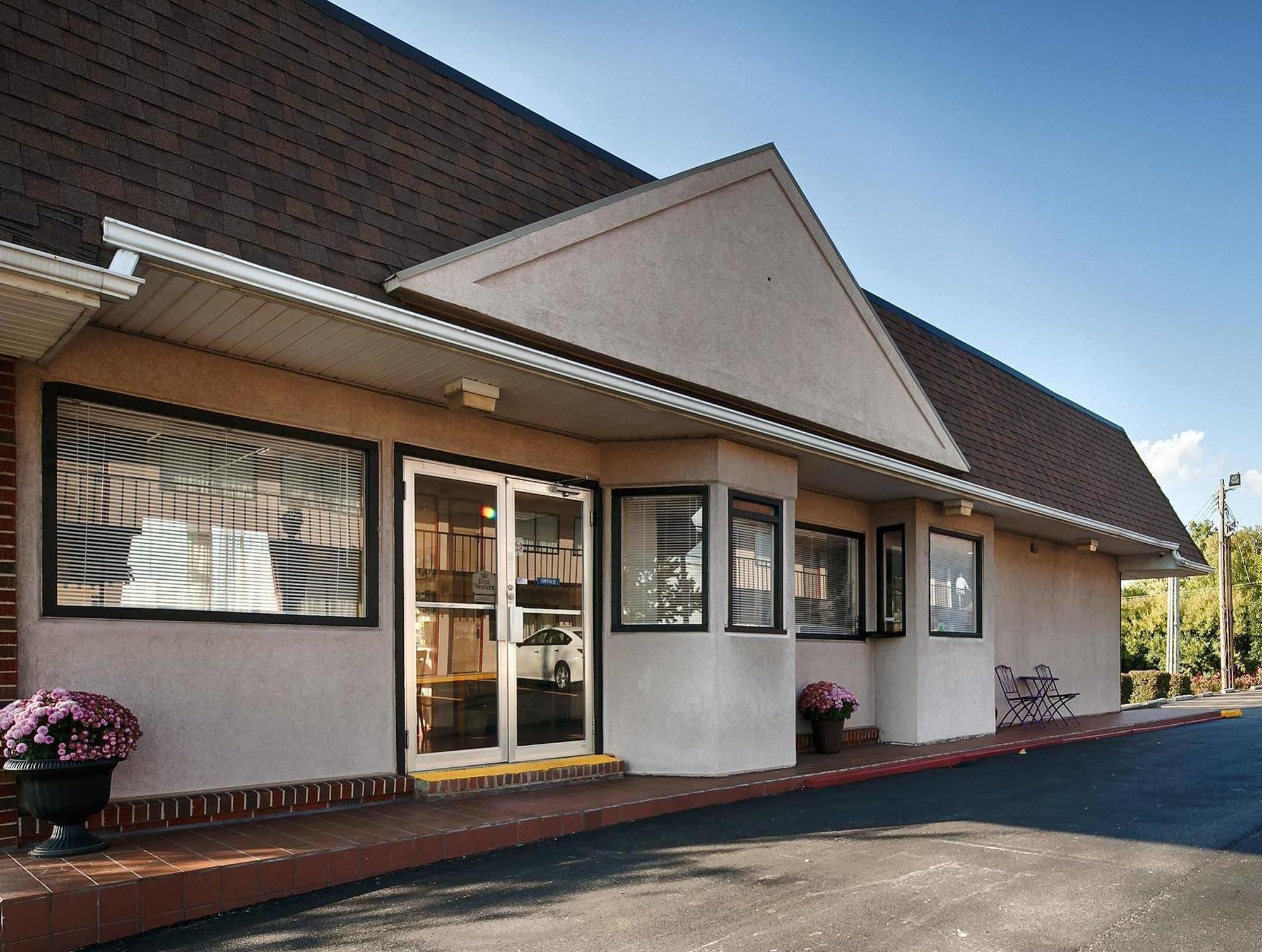 Best Western Winchester Hotel Exterior photo