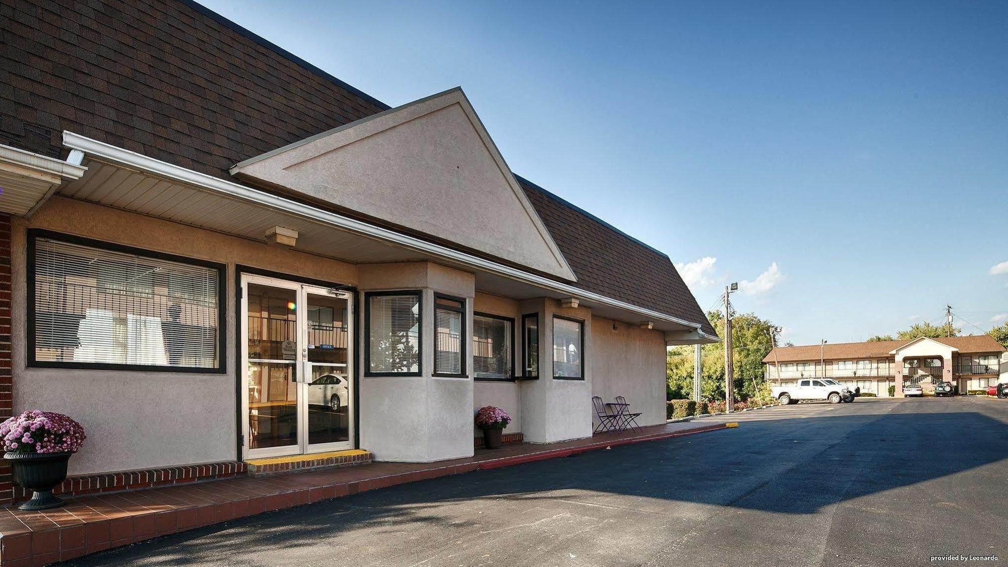 Best Western Winchester Hotel Exterior photo