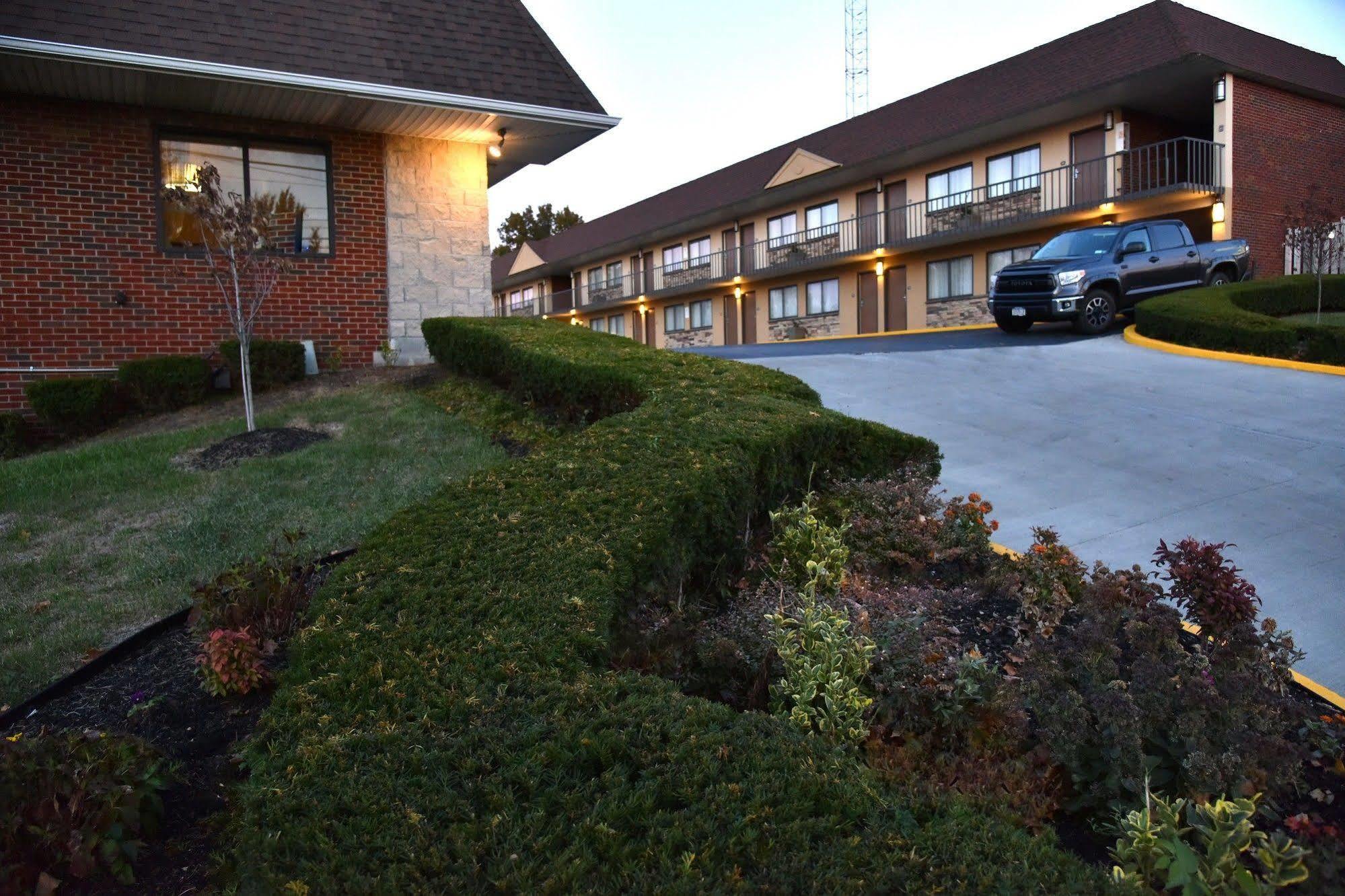 Best Western Winchester Hotel Exterior photo